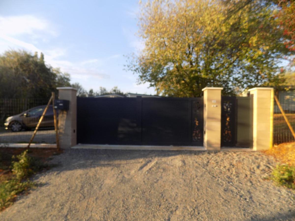 Chambres D'Hotes A Raveau Luaran gambar